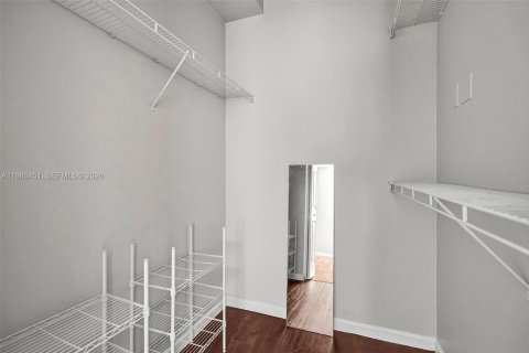 Copropriété à louer à Sunny Isles Beach, Floride: 2 chambres, 95.13 m2 № 2048346 - photo 22