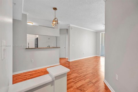 Copropriété à louer à Sunny Isles Beach, Floride: 2 chambres, 95.13 m2 № 2048346 - photo 2