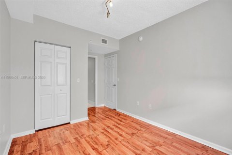 Copropriété à louer à Sunny Isles Beach, Floride: 2 chambres, 95.13 m2 № 2048346 - photo 20