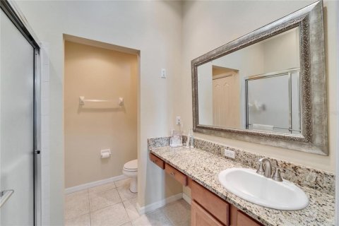 Condo in Sun City Center, Florida, 2 bedrooms  № 1561000 - photo 29