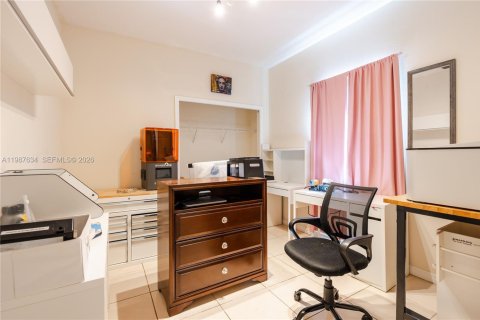 Villa ou maison à vendre à Clewiston, Floride: 3 chambres, 151.43 m2 № 2067170 - photo 21