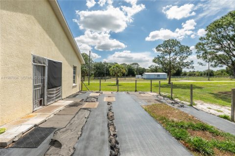 Villa ou maison à vendre à Clewiston, Floride: 3 chambres, 151.43 m2 № 2067170 - photo 30
