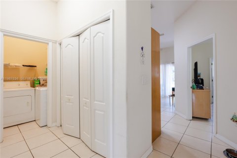 Villa ou maison à vendre à Clewiston, Floride: 3 chambres, 151.43 m2 № 2067170 - photo 23