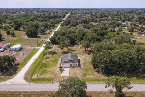 Villa ou maison à vendre à Clewiston, Floride: 3 chambres, 151.43 m2 № 2067170 - photo 9