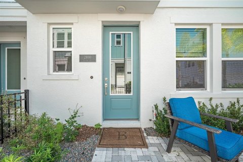 Condo in Sarasota, Florida, 3 bedrooms № 2347965 - photo 2