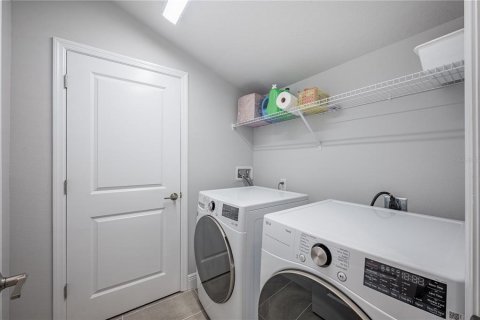Condo in Sarasota, Florida, 3 bedrooms № 2347965 - photo 22