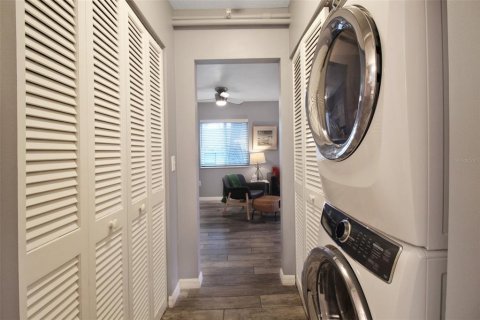 Copropriété à louer à Sarasota, Floride: 2 chambres, 94.57 m2 № 1023259 - photo 22