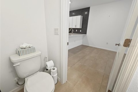 Touwnhouse à louer à Sarasota, Floride: 2 chambres, 115.01 m2 № 2433766 - photo 8