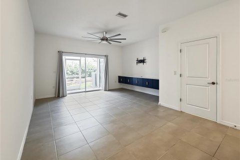 Touwnhouse à louer à Sarasota, Floride: 2 chambres, 115.01 m2 № 2433766 - photo 4