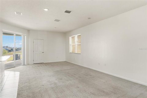 Villa ou maison à louer à Davenport, Floride: 3 chambres, 203.55 m2 № 2400429 - photo 9