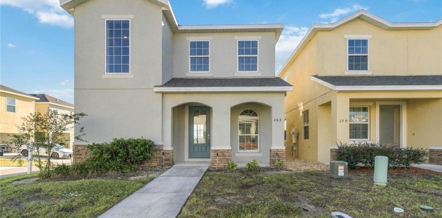 Villa ou maison à Davenport, Floride 3 chambres, 203.55 m2 № 2400429