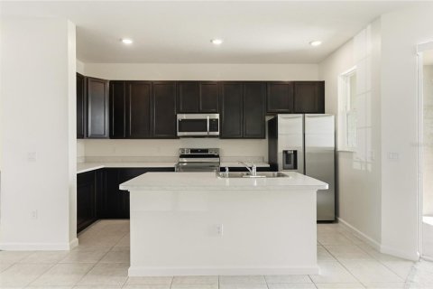 Villa ou maison à louer à Davenport, Floride: 3 chambres, 203.55 m2 № 2400429 - photo 6