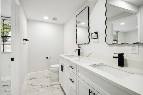 Casa en alquiler en Tampa, Florida, 3 dormitorios, 143.91 m2 № 1905856 - foto 29