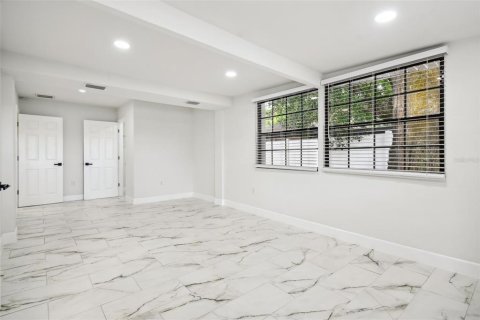 Casa en alquiler en Tampa, Florida, 3 dormitorios, 143.91 m2 № 1905856 - foto 25