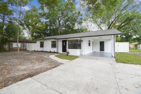 Casa en alquiler en Tampa, Florida, 3 dormitorios, 143.91 m2 № 1905856 - foto 2