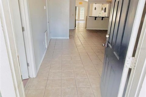 Villa ou maison à vendre à Gainesville, Floride: 4 chambres, 145.21 m2 № 2236912 - photo 3
