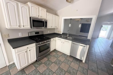 Villa ou maison à vendre à Gainesville, Floride: 4 chambres, 145.21 m2 № 2236912 - photo 7