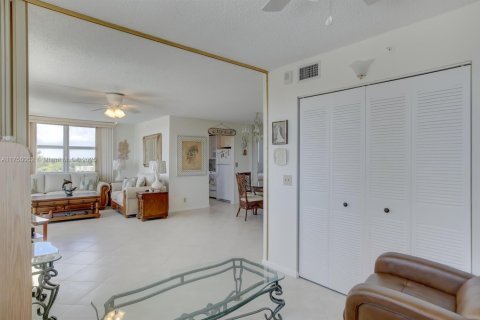 Condominio en venta en Pompano Beach, Florida, 2 dormitorios, 99.31 m2 № 1980153 - foto 28