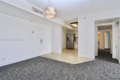 Condominio en venta en Aventura, Florida, 2 dormitorios, 109.9 m2 № 1863615 - foto 6
