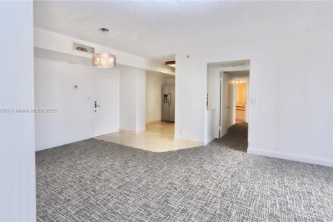 Condominio en venta en Aventura, Florida, 2 dormitorios, 109.9 m2 № 1863615 - foto 7
