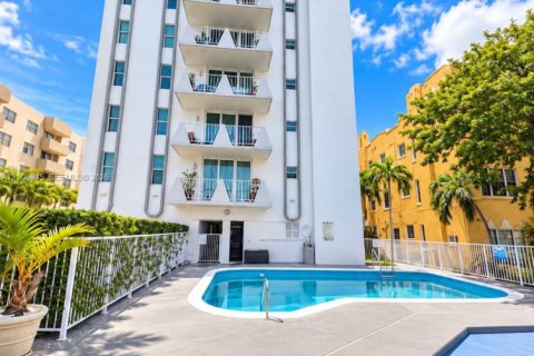 Copropriété à louer à Miami Beach, Floride: 1 chambre, 83.61 m2 № 2418197 - photo 28