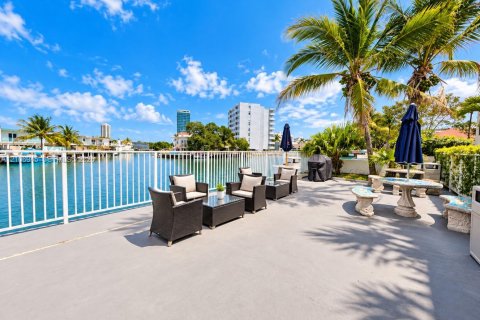 Copropriété à louer à Miami Beach, Floride: 1 chambre, 83.61 m2 № 2418197 - photo 26