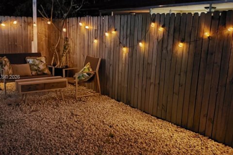 Propiedad comercial en venta en Dania Beach, Florida, 225.38 m2 № 2028765 - foto 17