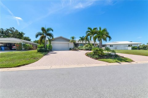 Casa en venta en Sarasota, Florida, 2 dormitorios, 138.89 m2 № 2396730 - foto 6
