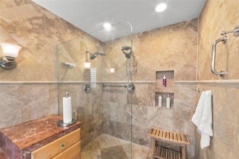 Casa en venta en Sarasota, Florida, 2 dormitorios, 138.89 m2 № 2396730 - foto 25