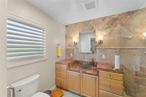 Casa en venta en Sarasota, Florida, 2 dormitorios, 138.89 m2 № 2396730 - foto 24