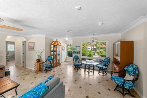 Casa en venta en Sarasota, Florida, 2 dormitorios, 138.89 m2 № 2396730 - foto 9