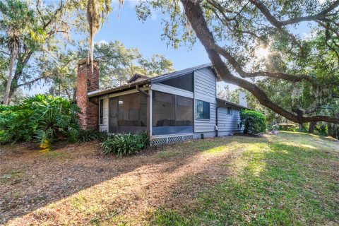 Touwnhouse à vendre à DeLand, Floride: 2 chambres, 115.94 m2 № 2152023 - photo 4