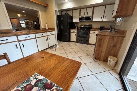 Touwnhouse à vendre à DeLand, Floride: 2 chambres, 115.94 m2 № 2152023 - photo 17