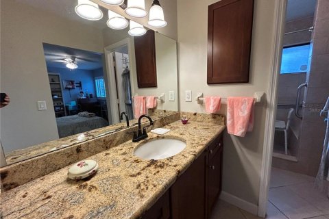 Touwnhouse à vendre à DeLand, Floride: 2 chambres, 115.94 m2 № 2152023 - photo 12