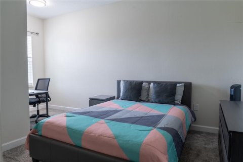 Townhouse in Orlando, Florida 4 bedrooms, 177.63 sq.m. № 2207328 - photo 23