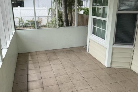 House in Orlando, Florida 4 bedrooms, 129.32 sq.m. № 2202108 - photo 15