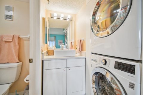 Copropriété à vendre à Hudson, Floride: 2 chambres, 88.26 m2 № 1512155 - photo 8