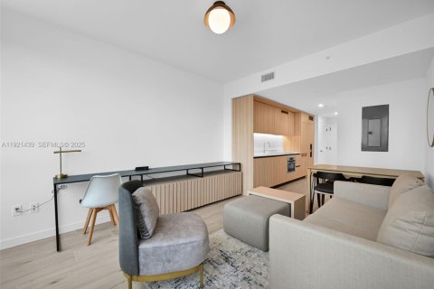 Copropriété à vendre à Miami, Floride: 2 chambres, 73.02 m2 № 1992594 - photo 13