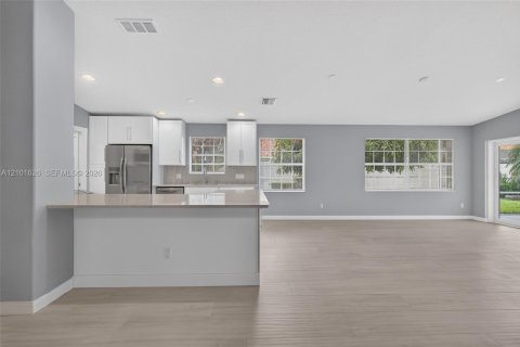 Villa ou maison à vendre à Palm City, Floride: 2 chambres, 143.07 m2 № 2419509 - photo 18