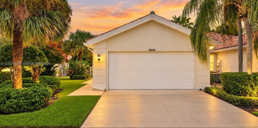 Villa ou maison à Palm City, Floride 2 chambres, 143.07 m2 № 2419509