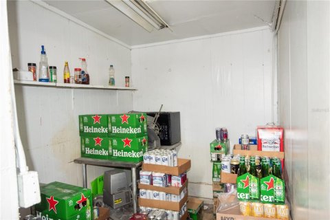 Купить коммерческую недвижимость в Сент-Питерсберг, Флорида 161.65м2, № 1632357 - фото 19