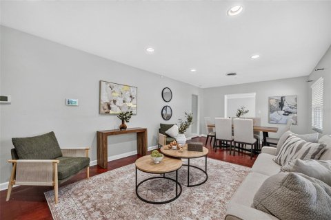 Villa ou maison à vendre à Orlando, Floride: 3 chambres, 140.28 m2 № 2238542 - photo 4