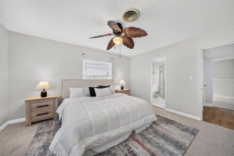 Villa ou maison à vendre à Orlando, Floride: 3 chambres, 140.28 m2 № 2238542 - photo 13