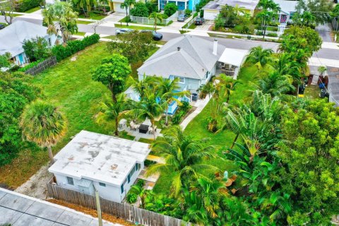 Villa ou maison à vendre à Delray Beach, Floride: 2 chambres, 109.25 m2 № 2432302 - photo 12