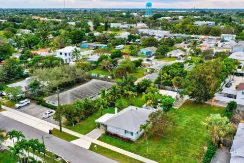 Villa ou maison à vendre à Delray Beach, Floride: 2 chambres, 109.25 m2 № 2432302 - photo 7