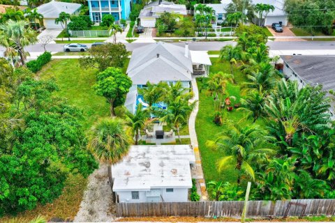 Villa ou maison à vendre à Delray Beach, Floride: 2 chambres, 109.25 m2 № 2432302 - photo 13