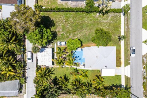 Villa ou maison à vendre à Delray Beach, Floride: 2 chambres, 109.25 m2 № 2432302 - photo 3