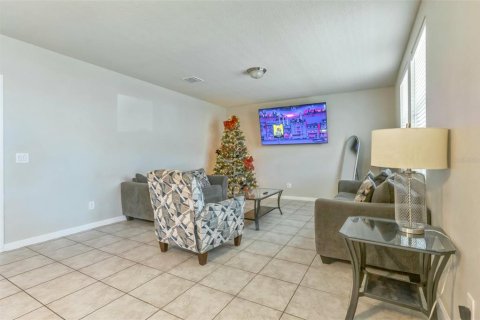 Casa en venta en Davenport, Florida, 4 dormitorios, 219.62 m2 № 2390982 - foto 6