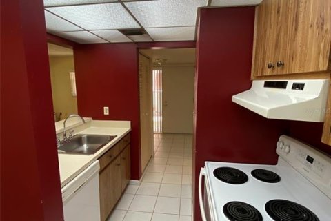 Copropriété à vendre à Deltona, Floride: 2 chambres, 83.33 m2 № 2234755 - photo 11