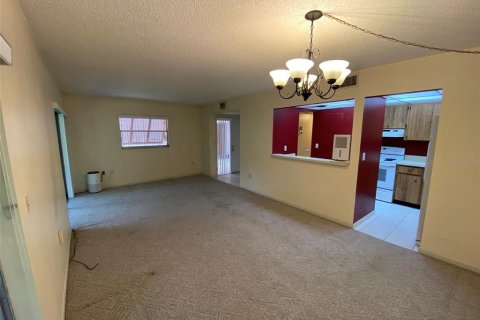 Copropriété à vendre à Deltona, Floride: 2 chambres, 83.33 m2 № 2234755 - photo 6